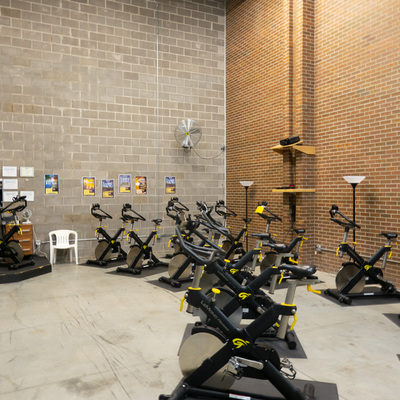 Cycle theatre